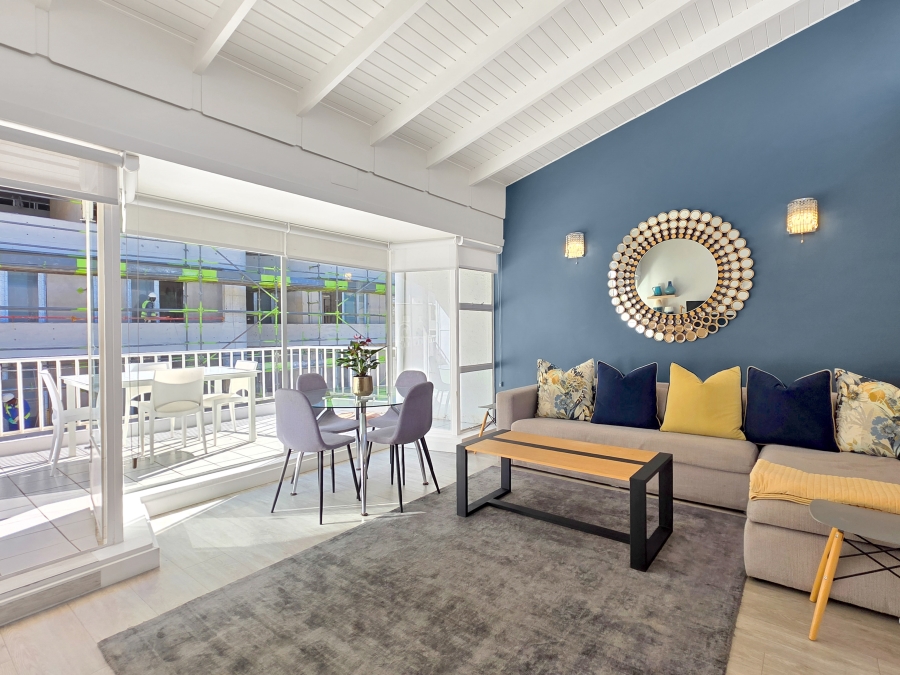 2 Bedroom Property for Sale in Sea Point Western Cape